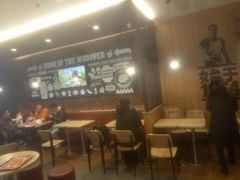 -汉堡王(下沙银泰店)