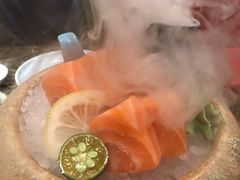 三文鱼刺身-炙柒Sekinana·精致料理 烧鸟·铁板烧(海上世界店)