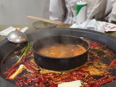 -黄潇洒老火锅(九眼桥宏济巷店)