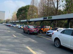 -地铁江陵路站停车场