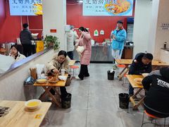 -王菊美食街·王菊面馆(总店)