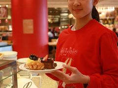 -咖啡苑自助餐厅·中国大饭店