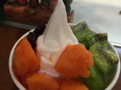 -三佰瑞冻酸奶(凯德MALL店)