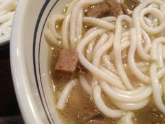 -鑫花溪牛肉米粉(东环大润发店)