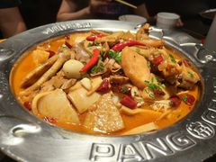 -胖哥俩肉蟹煲(石家庄长安万达店)