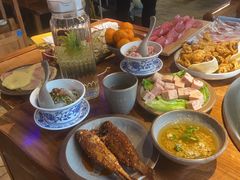 -城墙拐拐火锅(三峡广场黑金冠店)