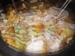 -小饕荟雅安贡椒鱼鲜馆(广福桥店)