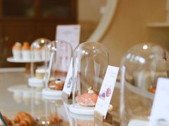 -VERIE BAKEHOUSE