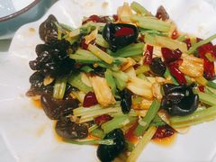 -东门老磨坊羊汤馆(兰山新东关店)