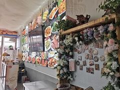 -壹阁胡羊焖饼(特色小吃街店)