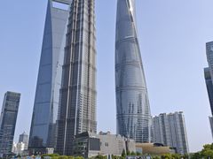 -陆家嘴空中步行连廊
