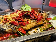 -探鱼·鲜青椒爽麻烤鱼(银泰城店)