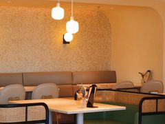 卡座-必胜客(海滨店)