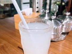-绿柠食堂(北外滩店)