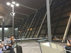 -上海浦东国际机场-T2航站楼