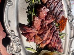 -LESCEDARS Brasserie Bistro香柏树