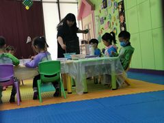 -美国悦宝园早教托育中心(东坝店)