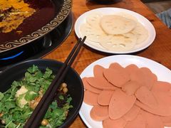 -三道苗苗鱼·美蛙黄辣丁(八里店)