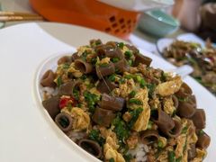 -嗨辣小聚·盘锦河蟹·海鲜烧烤龙虾(盘锦十年好店)