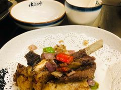 -聚汇三少·龙虾·中餐厅(莫邪路新天地店)