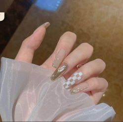 -IDO美甲美睫