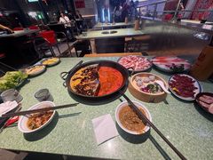 -憨铁匠老火锅(龙岗万科里店)