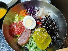 韩式八色炸酱面-烤路里·韩国品质自助烤肉(石路天虹4号店)