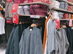 -优衣库(上海金桥国际商业广场店)