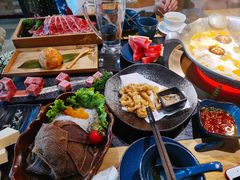 -湊湊火锅·茶憩(上海合生汇店)