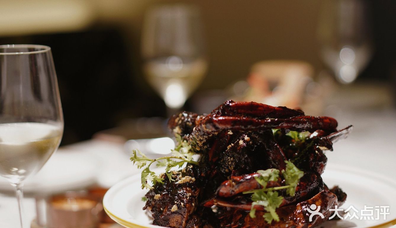 吃一次夸一次的泰餐厅 这只黑胡椒蟹必须pick