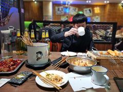 -喝丢一只鞋辣炒海鲜小烧烤(三八广场店)