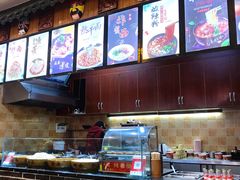 -沃尔玛(咸宁温泉路店)