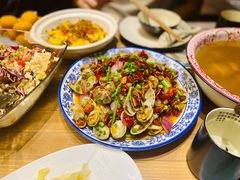 香辣花甲-临界音乐酒馆·小龙虾·江湖菜(华熙LIVE·鱼洞店)