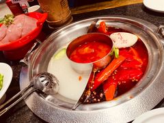 -周师兄大刀腰片火锅(洪崖洞旗舰店)