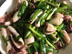 梧桐花炒韭菜-新乡饭店