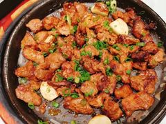-海派美食·家宴海鲜青岛菜·石锅鲽鱼头(东方城店)