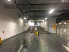 月租车辆入口处-尚浦商务中心-地下停车场