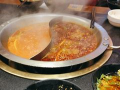 -沸炉重庆老火锅(军事博物馆店)