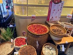 -晓宇重庆火锅(西安荟聚店)