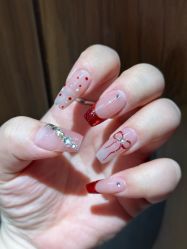 -UGIRL有个美甲
