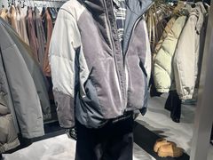 -燕莎奥特莱斯购物中心