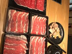 -爱伲PLUS·牛肉海鲜自助火锅(融创店)