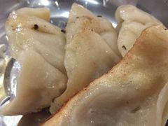 -黄阿姨锅贴大王(万航渡路店)