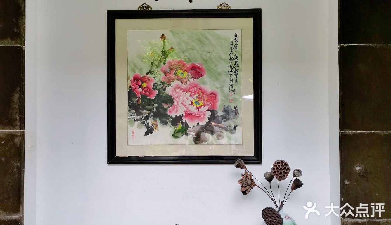 ️环境：是农家乐，更是园林，绿植凝翠