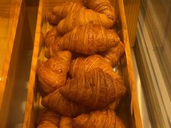 -万利隆·活力烘焙(人民路店)