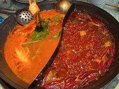 -鸿姐老火锅(疁城新天地店)