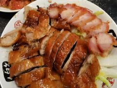 烧鹅拼叉烧饭-吾家香港烧腊专门店