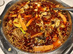 -蛙鱼潭美蛙鱼头火锅(解放碑瑞富广场店)
