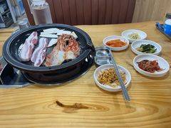 烤五花肉-24 新村雪浓汤(长白山烤肉店)