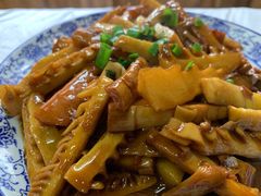 -邱记私房菜·十八年本地菜